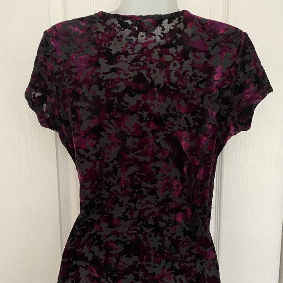 Shimmery short-sleeve dressy t-shirt - Picture 2 of 9